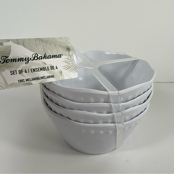 Tommy Bahama Small Round Melamine Bowls 4.5" White Dotted Edge Set of 4 NEW - Picture 1 of 6